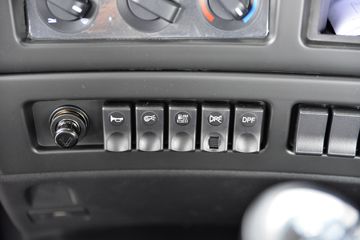 �������ó� ����VL�ؿ� 350���� 8X4 9.6�������ػ���(����)(�߶�)ͼƬ