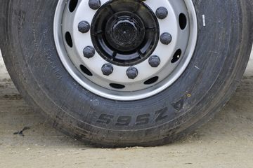 �������ó� ����VL�ؿ� 350���� 8X4 9.6�������ػ���(����)(�߶�)ͼƬ