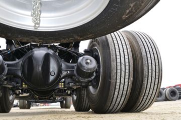 �������ó� ����VL�ؿ� 350���� 8X4 9.6�������ػ���(����)(�߶�)ͼƬ