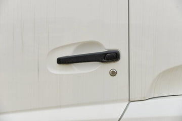 �������ó� ���VR 195���� 4X2 ѹ��ʽ������(������)(CL5161ZYS6AHQ)ͼƬ