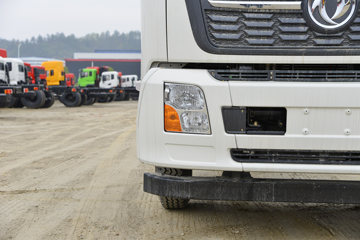 �������ó� ���VR 195���� 4X2 ѹ��ʽ������(������)(CL5161ZYS6AHQ)ͼƬ