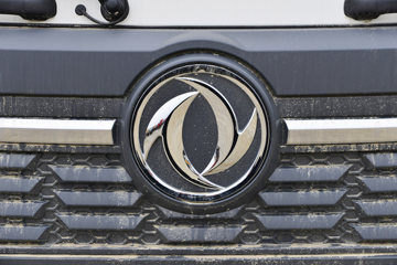 �������ó� ���VR 195���� 4X2 ѹ��ʽ������(������)(CL5161ZYS6AHQ)ͼƬ