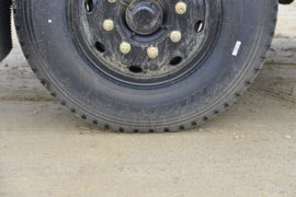 东风天锦VR&nbsp;垃圾运输车底盘图片