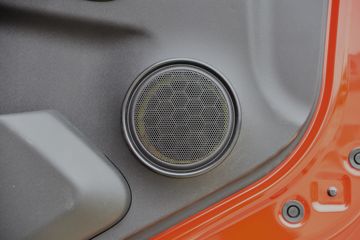 �������ó� ���KR ��ҫ�� 260���� 4X2 6.8�������ػ���(����)ͼƬ