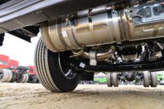 东风商用车 天锦KR 210马力 4X2 6.8米杂项危险物品厢式运输车(大力牌)(DLQ5181XZWDFH6)