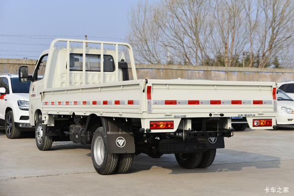 福田祥菱M2排半2.0售价5.X万,分期4万两年免息另有增换补贴