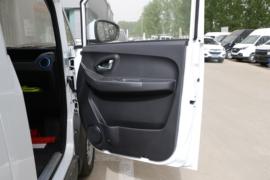 E路顺&nbsp;电动封闭厢货驾驶室图片