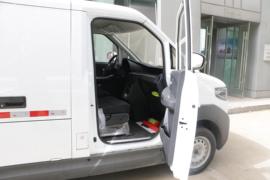 E路顺&nbsp;电动封闭厢货驾驶室图片