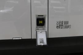 E路顺&nbsp;电动封闭厢货底盘图片