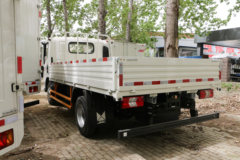 江铃 凯运+ 宽体 146马力 4.2米单排栏板轻卡(法士特8档)(JX1049TGA26) 江铃 凯运+ 宽体 146马力 4.2米单排栏板轻卡(法士特8档)(JX1049TGA26)