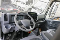 江铃 凯运+ 中窄体 129马力 4.2米单排厢式轻卡(国六)(JX5040XXYTGB26)