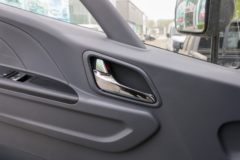 江铃 凯运+ 中窄体 129马力 4.2米单排厢式轻卡(国六)(JX5040XXYTGB26)