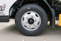 江铃 凯运+ 中窄体 129马力 4.2米单排厢式轻卡(国六)(JX5040XXYTGB26)