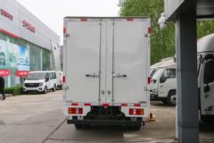 江铃 凯运+ 中窄体 129马力 4.2米单排厢式轻卡(国六)(JX5040XXYTGB26)