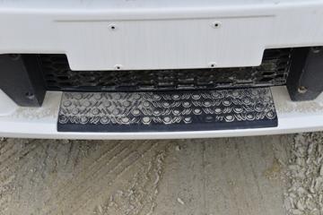 �������ó� ���KR 190���� 4X2 �����жʽ������(������)(ZQZ5121ZXXD6)ͼƬ