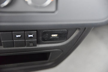 �������ó� ���KR 190���� 4X2 �����жʽ������(������)(ZQZ5121ZXXD6)ͼƬ