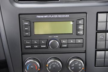 �������ó� ���KR 190���� 4X2 �����жʽ������(������)(ZQZ5121ZXXD6)ͼƬ