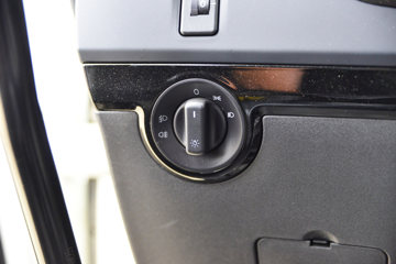 �������ó� ���KR 190���� 4X2 �����жʽ������(������)(ZQZ5121ZXXD6)ͼƬ