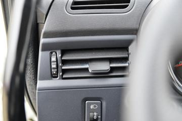 �������ó� ���KR 190���� 4X2 �����жʽ������(������)(ZQZ5121ZXXD6)ͼƬ