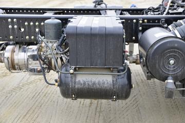 �������ó� ���KR 190���� 4X2 �����жʽ������(������)(ZQZ5121ZXXD6)ͼƬ