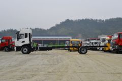 东风商用车 天锦KR 星辰版 225马力 4X2 9.8米厢式载货车(国六)(DFH5170XXYEX6A)