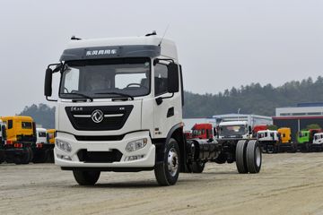 东风商用车 天锦KR 舒适版 300马力 6X2 6.8米栏板载货车