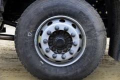 东风商用车 天龙KC 340马力 6X4 运油车(楚飞牌)(CLQ5261GYY6DA)