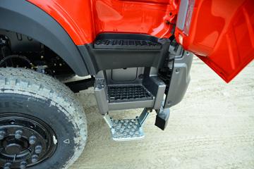 �������ó� ����KC 340���� 6X4 8.5���泵��(DFH5250JSQAX7A)ͼƬ