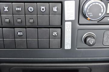 �������ó� ����KC 340���� 6X4 8.5���泵��(DFH5250JSQAX7A)ͼƬ