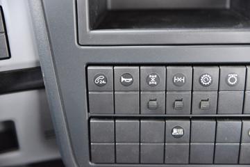 �������ó� ����KC 340���� 6X4 8.5���泵��(DFH5250JSQAX7A)ͼƬ