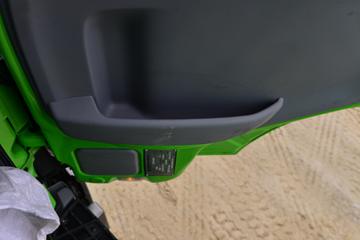 �������ó� ����KC�ؿ� ������ 350���� 8X4 6����ж��(����)ͼƬ