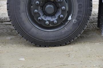 �������ó� ����KC�ؿ� ������ 350���� 8X4 6����ж��(����)ͼƬ