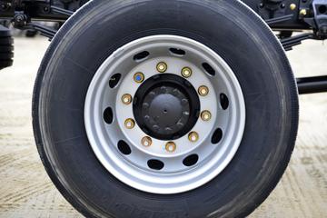 �������ó� ���KR PLUS 300���� 4X2 6.8�������ػ���(�߶�����)ͼƬ