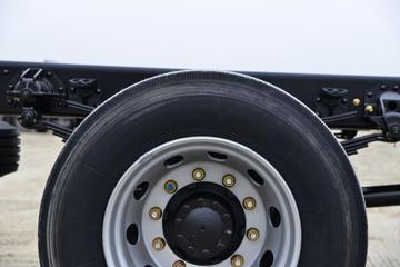 �������ó� ���KR PLUS 300���� 4X2 6.8�������ػ���(�߶�����)ͼƬ