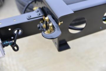 �������ó� ���KR PLUS 300���� 4X2 6.8�������ػ���(�߶�����)ͼƬ