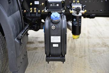 �������ó� ���KR PLUS 300���� 4X2 6.8�������ػ���(�߶�����)ͼƬ