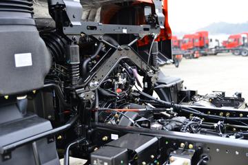 �������ó� ���KR PLUS 300���� 4X2 6.8�������ػ���(�߶�����)ͼƬ