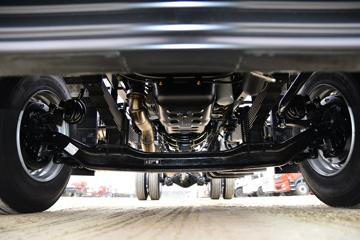 �������ó� ���KR PLUS 300���� 4X2 6.8�������ػ���(�߶�����)ͼƬ