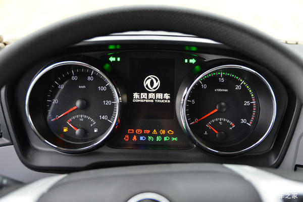 许昌风神优惠季天锦KR PLUS 舒适版 290马力 4X2