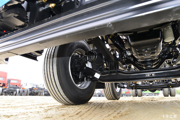 许昌风神优惠季天锦KR PLUS 290马力 4X2 车厢可卸式