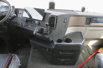 �й����� �ǵ¿�SITRAK G7S�ؿ� �ݻ��� 540���� 6X4 AMT�Զ���ǣ����(����)ͼƬ