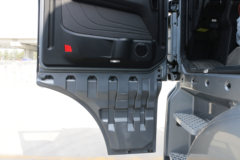 中国重汽 汕德卡SITRAK G7S重卡 奢华版 540马力 6X4 AMT自动档牵引车(国六)