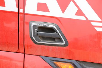 �й����� HOWO MAX 350���� 6X2 9.6��AMT�Զ��������ػ���(ZZ1257N54CKF1)ͼƬ