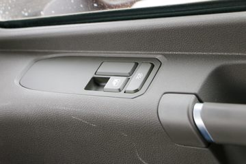 �й����� HOWO MAX 350���� 6X2 9.6��AMT�Զ��������ػ���(ZZ1257N54CKF1)ͼƬ