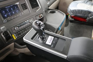 �й����� HOWO MAX 350���� 6X2 9.6��AMT�Զ��������ػ���(ZZ1257N54CKF1)ͼƬ