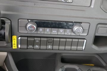 �й����� HOWO MAX 350���� 6X2 9.6��AMT�Զ��������ػ���(ZZ1257N54CKF1)ͼƬ