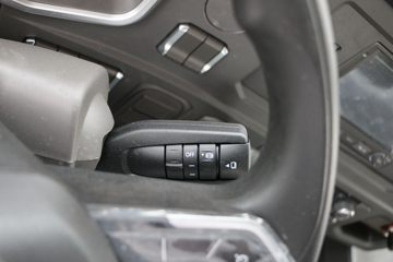 �й����� HOWO MAX 350���� 6X2 9.6��AMT�Զ��������ػ���(ZZ1257N54CKF1)ͼƬ