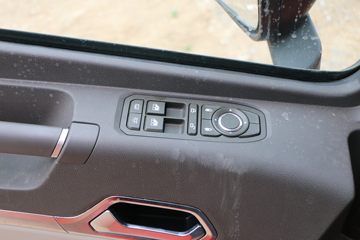 �й����� HOWO MAX 350���� 6X2 9.6��AMT�Զ��������ػ���(ZZ1257N54CKF1)ͼƬ