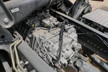 �й����� HOWO MAX 350���� 6X2 9.6��AMT�Զ��������ػ���(ZZ1257N54CKF1)ͼƬ