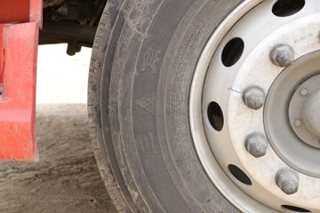 �й����� HOWO MAX 350���� 6X2 9.6��AMT�Զ��������ػ���(ZZ1257N54CKF1)ͼƬ